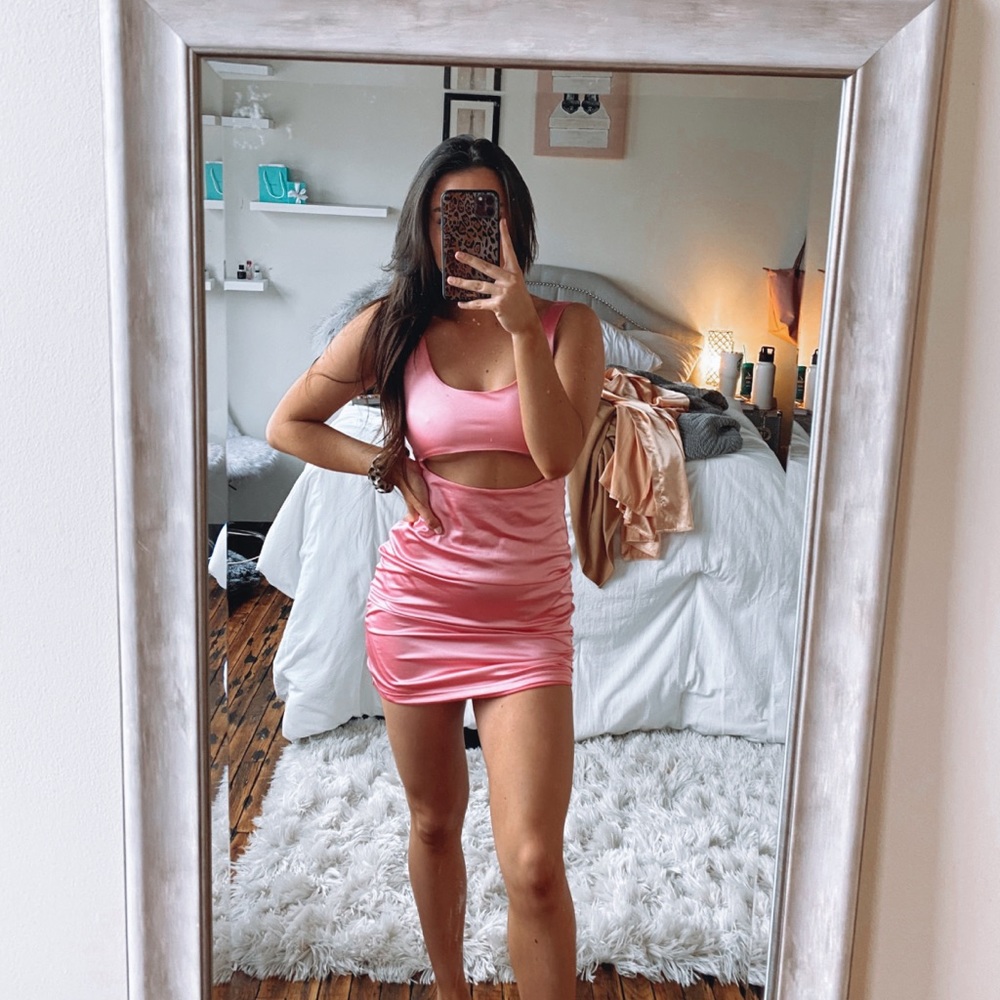 Pink Mini Dress🌸🌷🎀